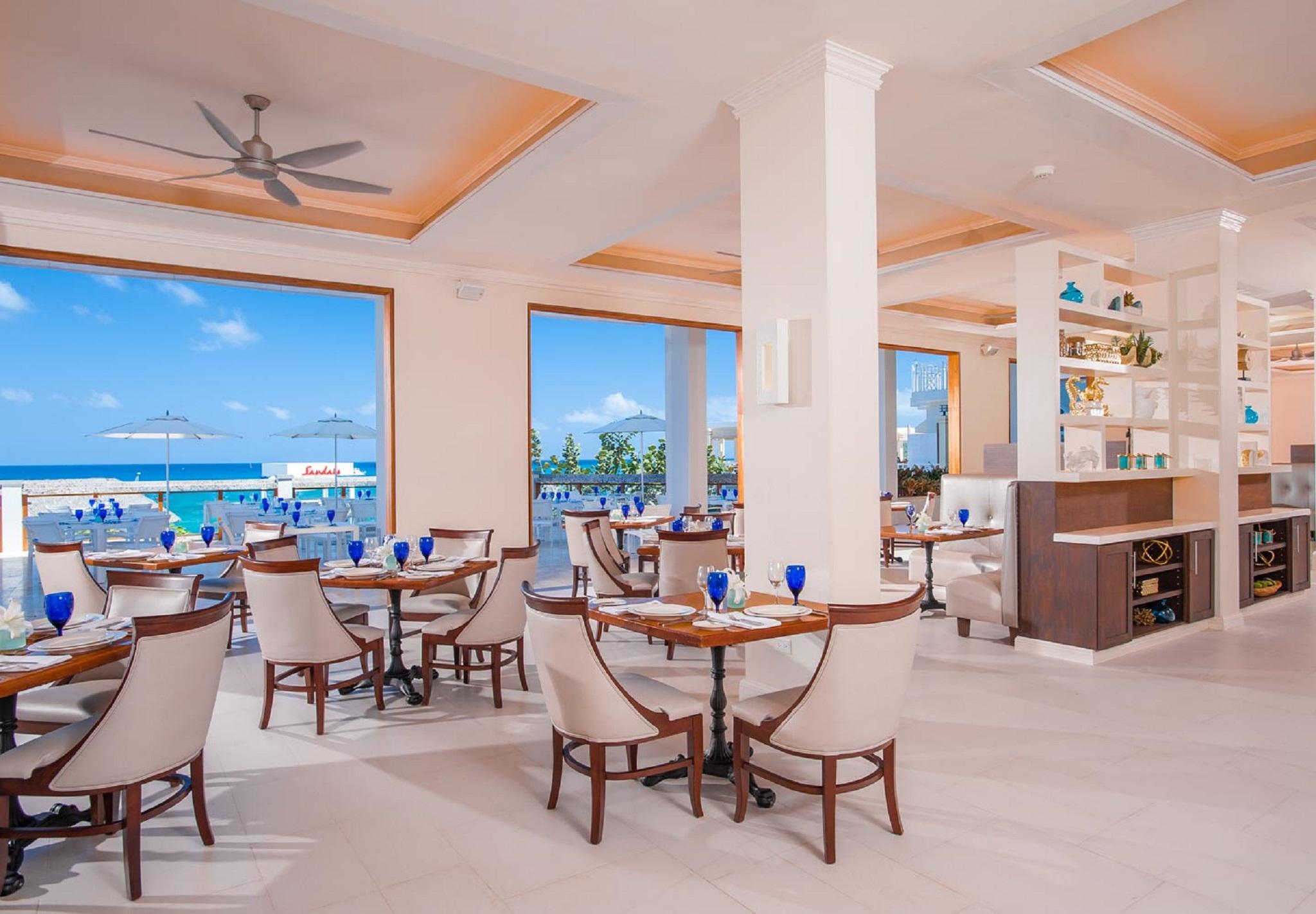 Sandals Ochi Beach Resort All Inclusive (Adults Only) Очо-Риос Экстерьер фото