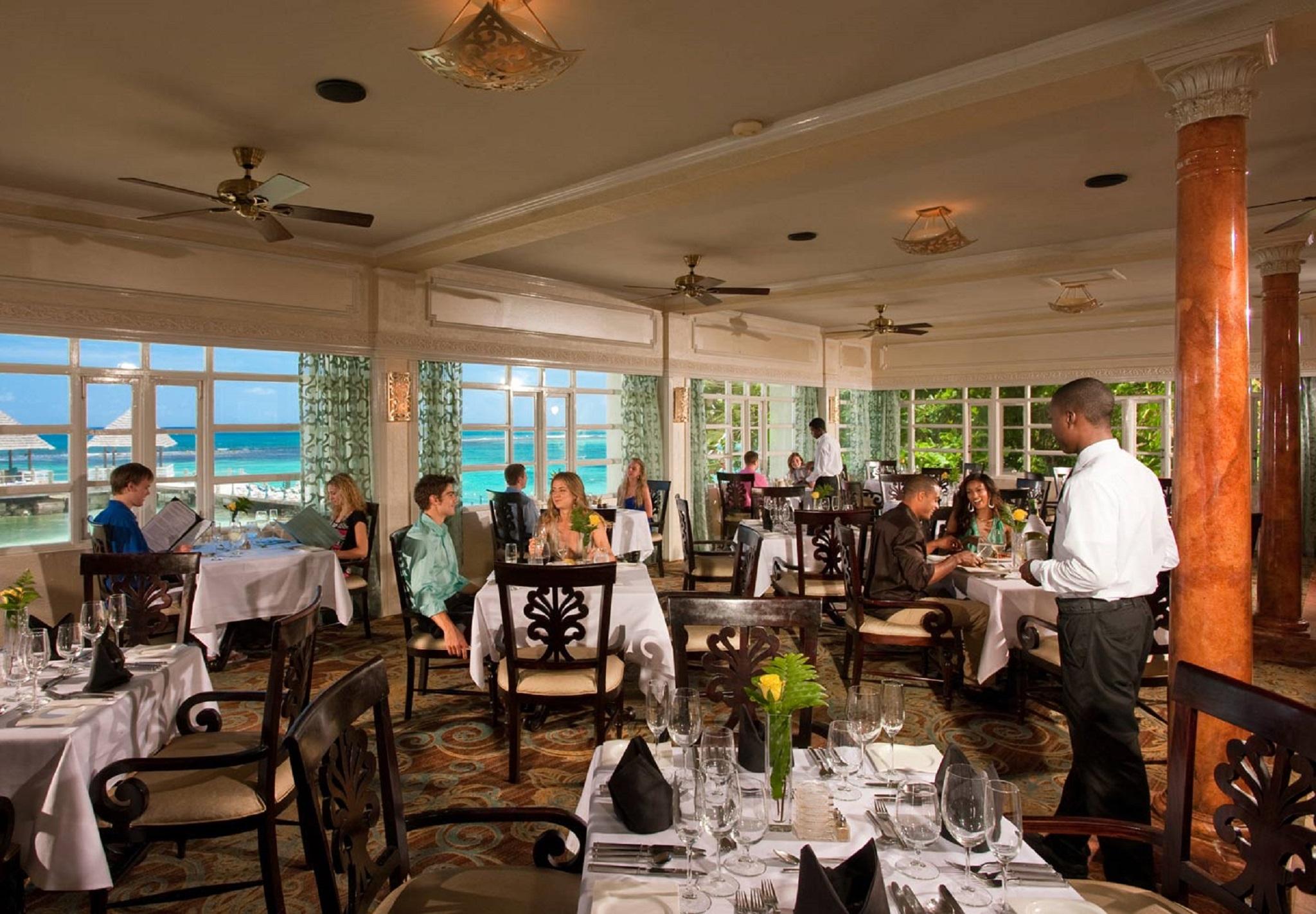 Sandals Ochi Beach Resort All Inclusive (Adults Only) Очо-Риос Экстерьер фото